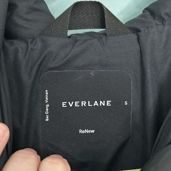 Everlane ReNew ReDown Puffy Puff Coat - Picture 9 of 12